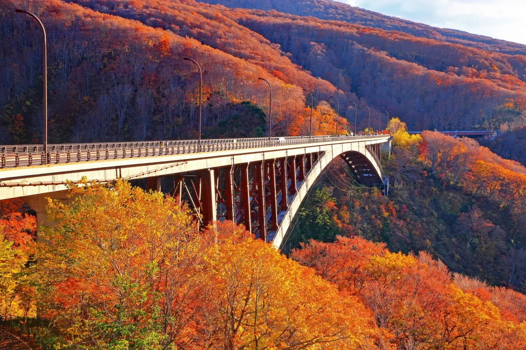 Aomori - Jogakura Bridge