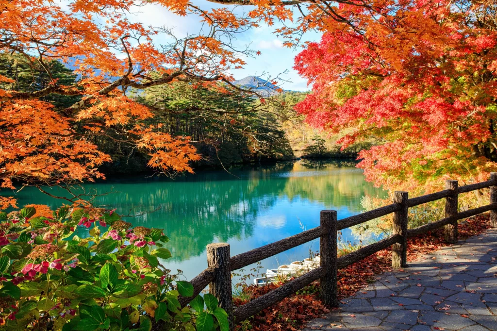 Fukushima - Goshikinuma Lake District - Bridge