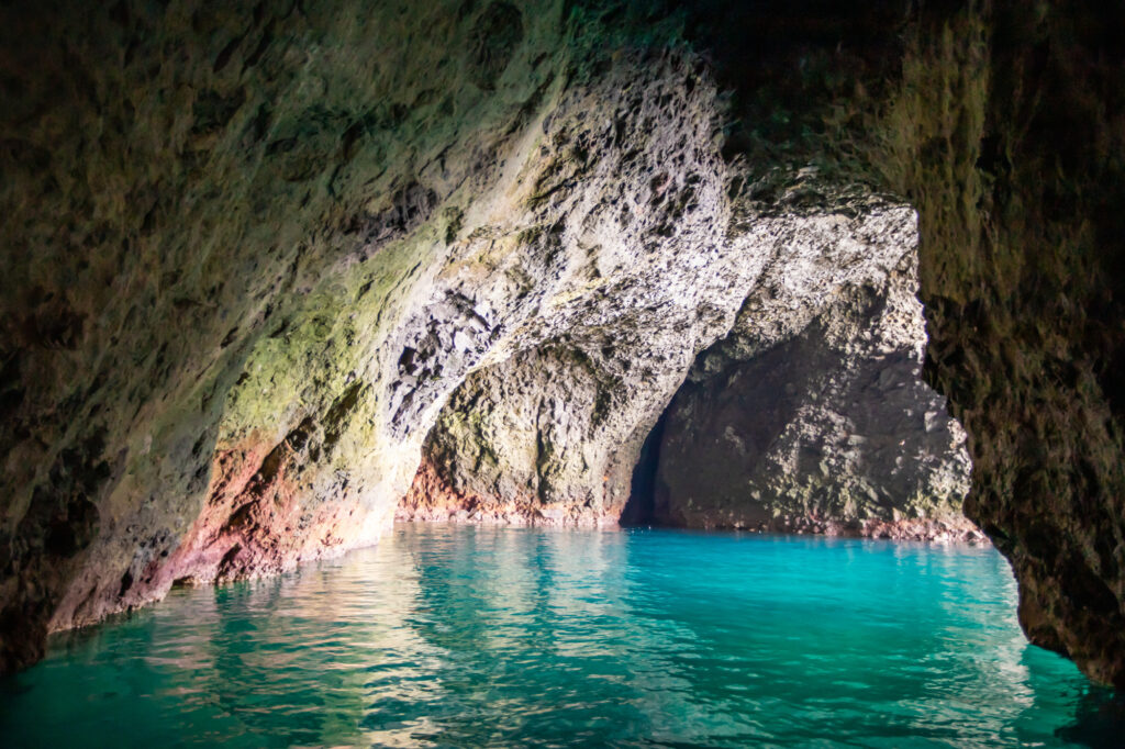 Hokkaido Otaru - Blue Cave