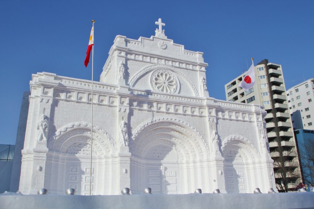 Sapporo Snow Festival - Snow Catsle